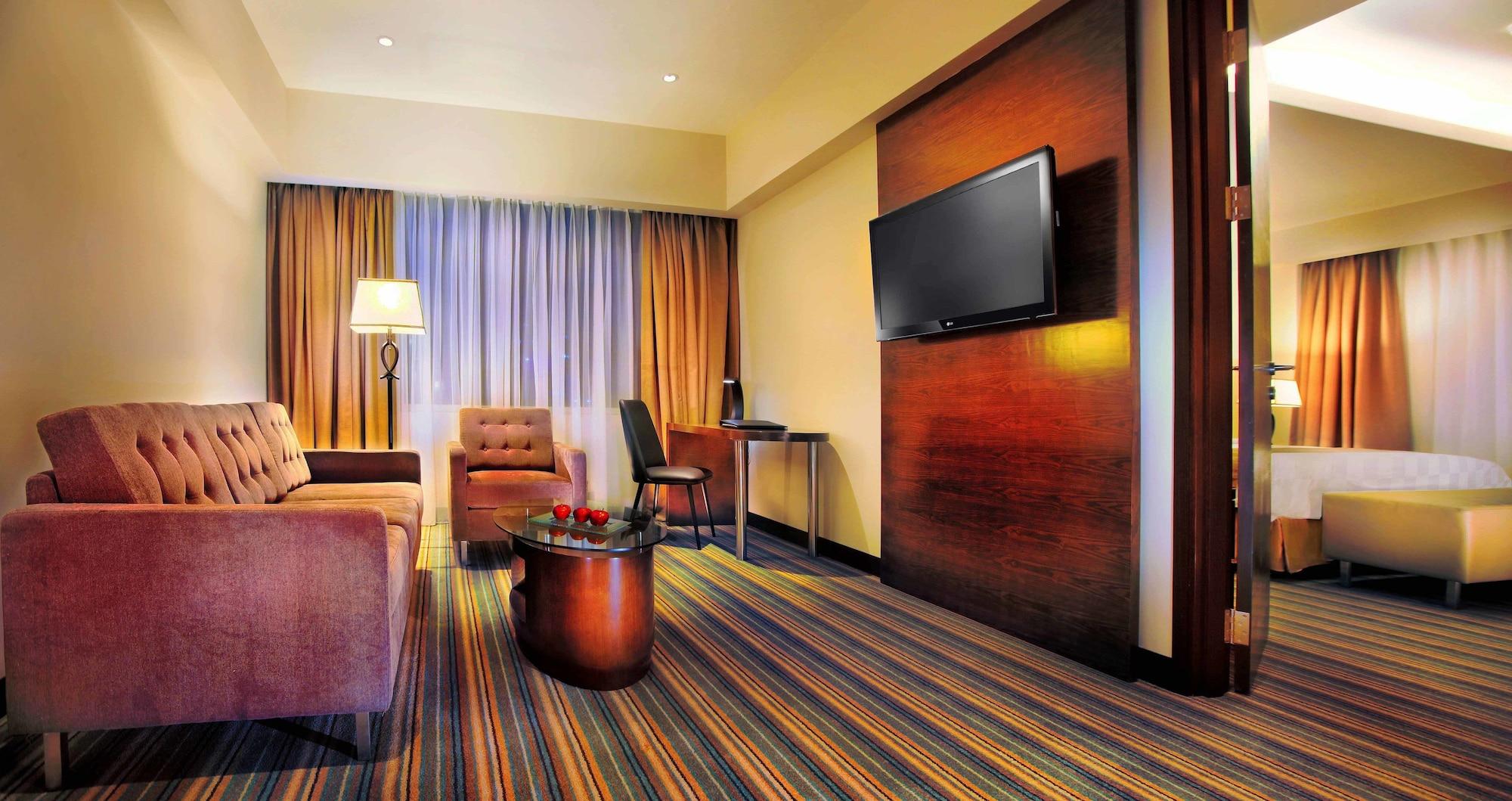 Aston Makassar Hotel & Convention Center מראה חיצוני תמונה