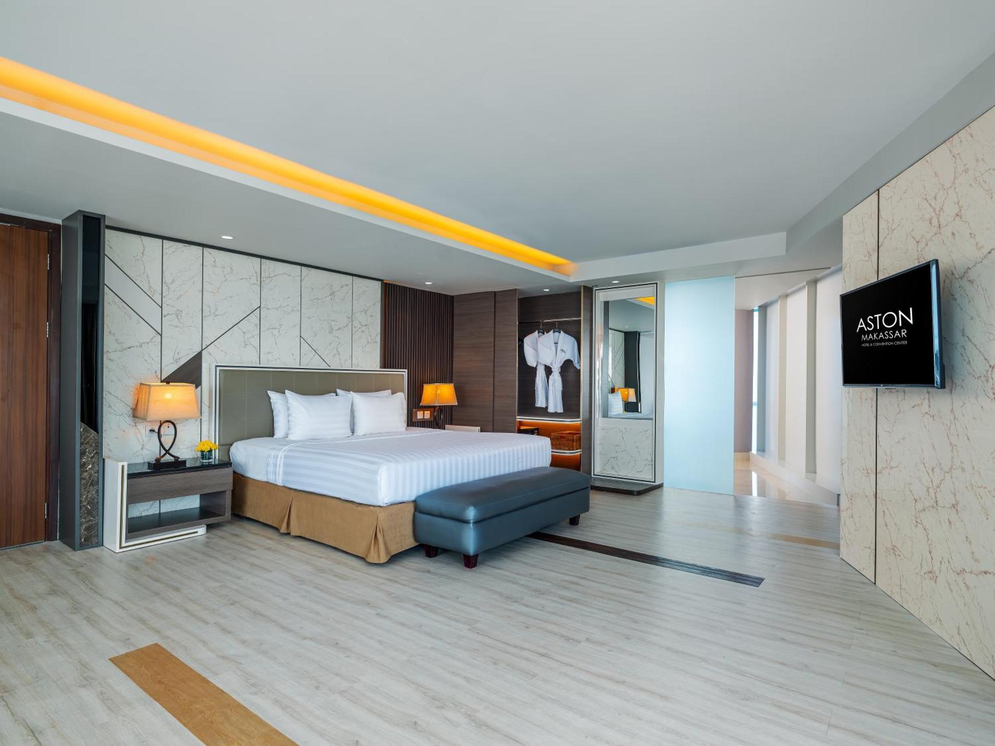 Aston Makassar Hotel & Convention Center מראה חיצוני תמונה