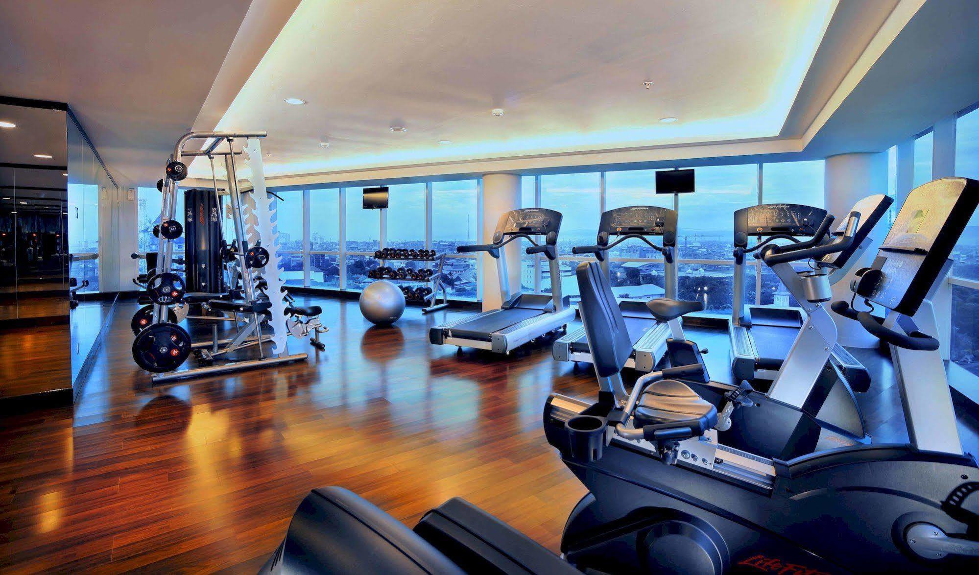 Aston Makassar Hotel & Convention Center מראה חיצוני תמונה